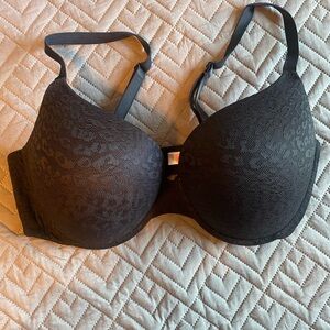 Victoria's Secret Pink wear everywhere push up